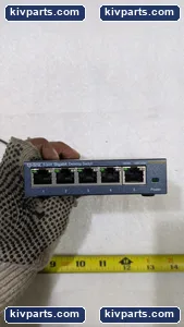 Tp-link TL-SG105 5 Port Desktop Switch – actual item, photo 3 of 7