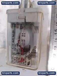 UT2C-120VAC Terminal Block – actual item, photo 3 of 6