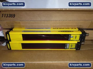 Banner SLSR14-150Q8 EZ-SCREEN Light Curtain – actual item, photo 3 of 3