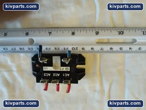 PT102 IOR Wire Relay – actual item, photo 2 of 3
