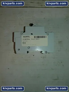 General Electric V17213 V-Line Miniature Circuit Breaker – actual item, photo 2 of 5