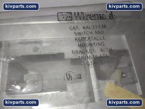 Wiremold Switch Receptacle – actual item, photo 3 of 4