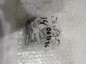 UNKNOW 1 HOLE LUG – actual item, photo 1 of 6
