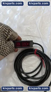 Keyence PK-71 Sensor – actual item, photo 2 of 7