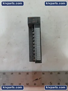Mitsubishi Q64AD Analog Input Module – actual item, photo 9 of 12