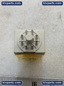 IDEC 24718 Relay – actual item, photo 10 of 11