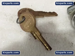 B721 Illinois Key Lock Control – actual item, photo 3 of 5