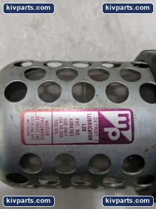 Master Pneumatic L28 Detroit Air Line Lubricator – actual item, photo 2 of 6