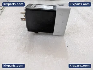 Burket 124-F-3 0-F-PP 0000 Solrenoid Valve – actual item, photo 2 of 6