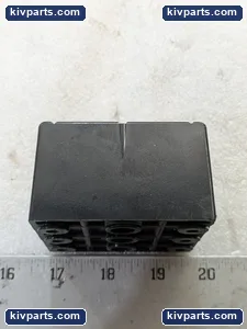 Bussmann 16220-3 Power Distribution Block – actual item, photo 8 of 12