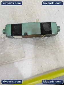 Numatics 228-703B Amps – actual item, photo 5 of 6