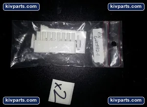 TE Connectivity 640582-1 Mate-N-Lok 8 Position Plug – actual item, photo 3 of 4