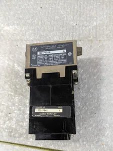 Allen-Bradley 700-P400A1 Contact Control Relay