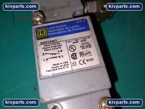 Square D 9007C54N2 Heavy Duty Limit Switch – actual item, photo 2 of 5