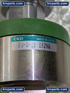 CKD FJ-0-18 Pneumatic Cylinder Rod Connector – actual item, photo 4 of 7