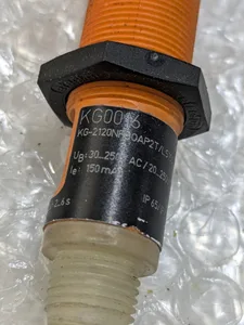 ifm KG0016 Capacitive Proximity Sensor