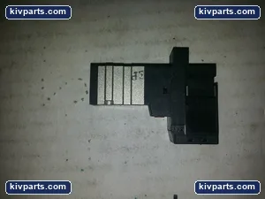 SMC VJ314MY Pneumatic Solenoid Valve – actual item, photo 3 of 3