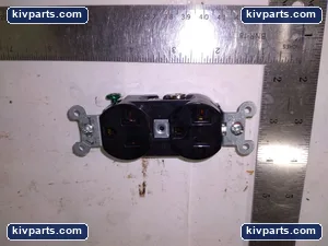 Hubbell CR5352BK POLE 3 – actual item, photo 2 of 5