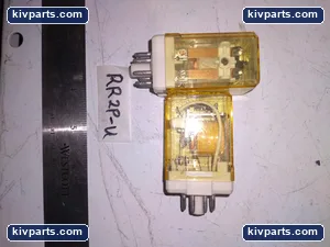 IDEC RR2P-U Relay – actual item, photo 2 of 4