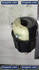 Leviton 3431-GC Grounding Locking Plug – actual item, photo 5 of 6