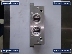 Bosch Rexroth P68420 Valve – actual item, photo 3 of 4