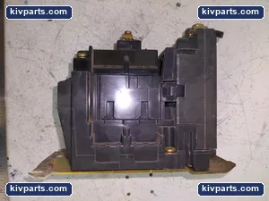 Allen-Bradley 500FL-B0D93 Feed-Through Contactor – actual item, photo 2 of 4