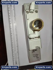 SMC ZL212P Vaccum Ejector – actual item, photo 4 of 6