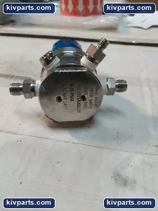 PR1-1I11A3D114 High Purity Pressure Regulator – actual item, photo 3 of 7