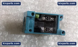 Custs PO61105-00 Limit Switch Receptacle Base – actual item, photo 2 of 5
