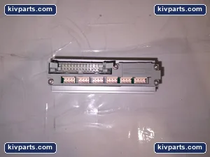 SMC SS5Y3-42P-06-N7T 6 Station SY3000 Pneumatic Valve – actual item, photo 2 of 5