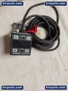 Keyence AP-40 Pressure Sensor – actual item, photo 2 of 4
