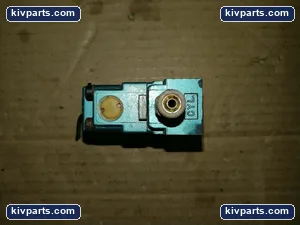 MAC 132B-111BAAA Valves – actual item, photo 3 of 4