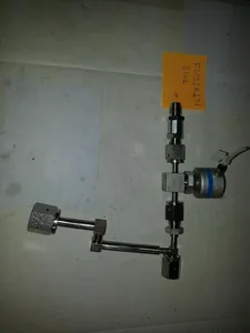 Fujikin AM5RA000 Pneumatic Valve