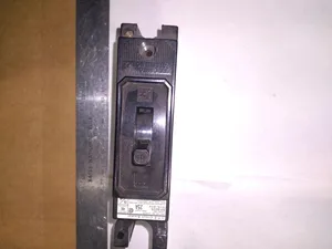 ITE EE1-B025 Circuit Breaker