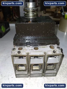 Schneider Electric E63335 – actual item, photo 3 of 5