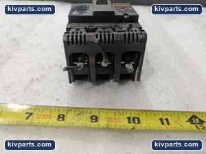 Fuji Electric SA33C Auto Circuit Breaker – actual item, photo 4 of 9