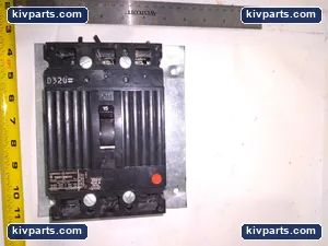 General Electric TED134015 Circuit Breaker – actual item, photo 7 of 9