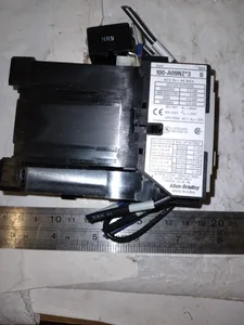 Allen-Bradley 100-A09NZ Contactor