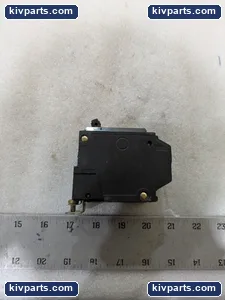 General Electric RT-660 Circuit Breaker – actual item, photo 8 of 13