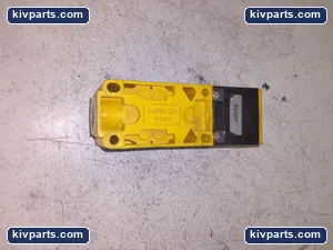 Turck NI20-CP40-VP4X2/S100 Inductive Proximity Sensor – actual item, photo 3 of 4