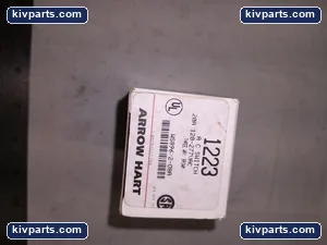 Arrow Hart Switch – actual item, photo 4 of 5