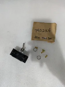 Eaton 7402K4 Toggle Switch