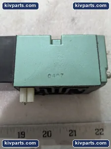 Numatics 225-372B Pneumatic Component – actual item, photo 9 of 11
