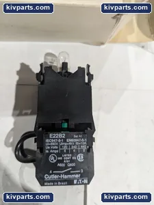 Cutler-Hammer E22TL1C Pushbutton – actual item, photo 2 of 3