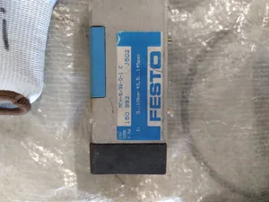 Festo MFH-5/3G-D-1-C 150982 Solenoid Valve