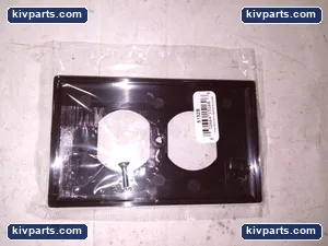Cooper 5132B-BOX Receptacle – actual item, photo 2 of 4