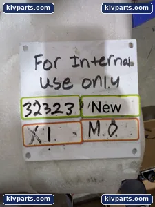 Allen-Bradley 800FP-SB32 Spring Return Selector Switch – actual item, photo 6 of 6