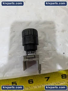 Fuji Electric AH16P-2S2 Pushbutton – actual item, photo 3 of 5