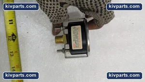 BICC 0 - 160 PSI PRESSURE GAUGE SS – actual item, photo 4 of 5