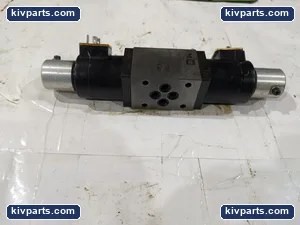 Nachi ESD-G01-C6S-20-6919B Directional Contro Valve – actual item, photo 4 of 5